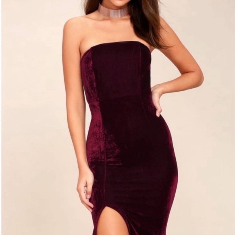 Lulus Hey Baby Burgundy Velvet Strapless Midi Dress